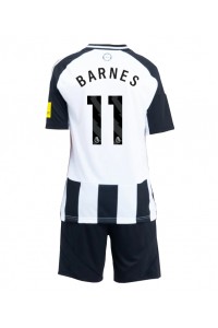 Newcastle United Harvey Barnes #11 Babytruitje Thuis tenue Kind 2024-25 Korte Mouw (+ Korte broeken)